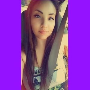 Meet your Posher, Julie